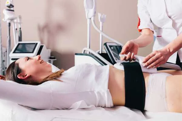 woman having body sculpting to help improve her body image and her mental health Leigh-on-Sea
